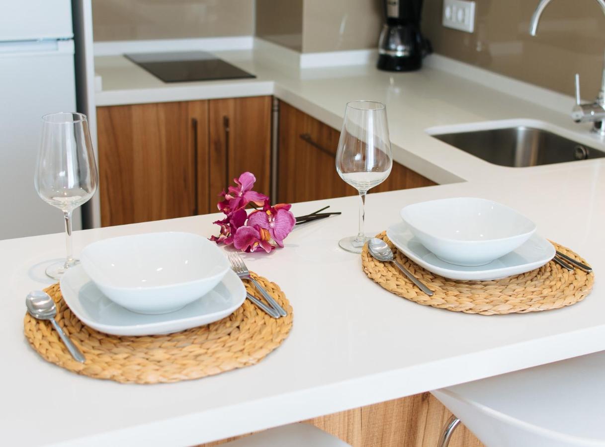 Apartament Azahares *